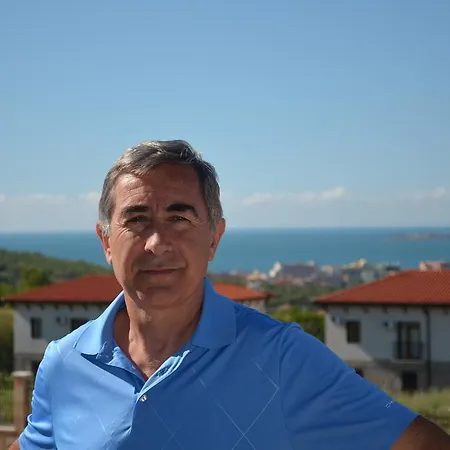 On The Black Sea فيلة