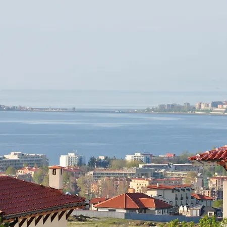 On The Black Sea * ساني بيتش